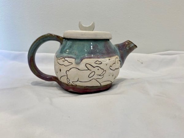 Usagi Teapot by Anayansi Jones 1